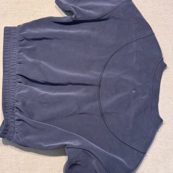 Lululemon - Softstreme Gathered T-Shirt - Picture 4 of 4